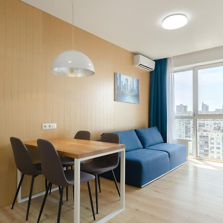 קייב Petrovdom 234-241-86-96 In City View Apartments At Rc Kvartet,Near Central Railway Station מראה חיצוני תמונה