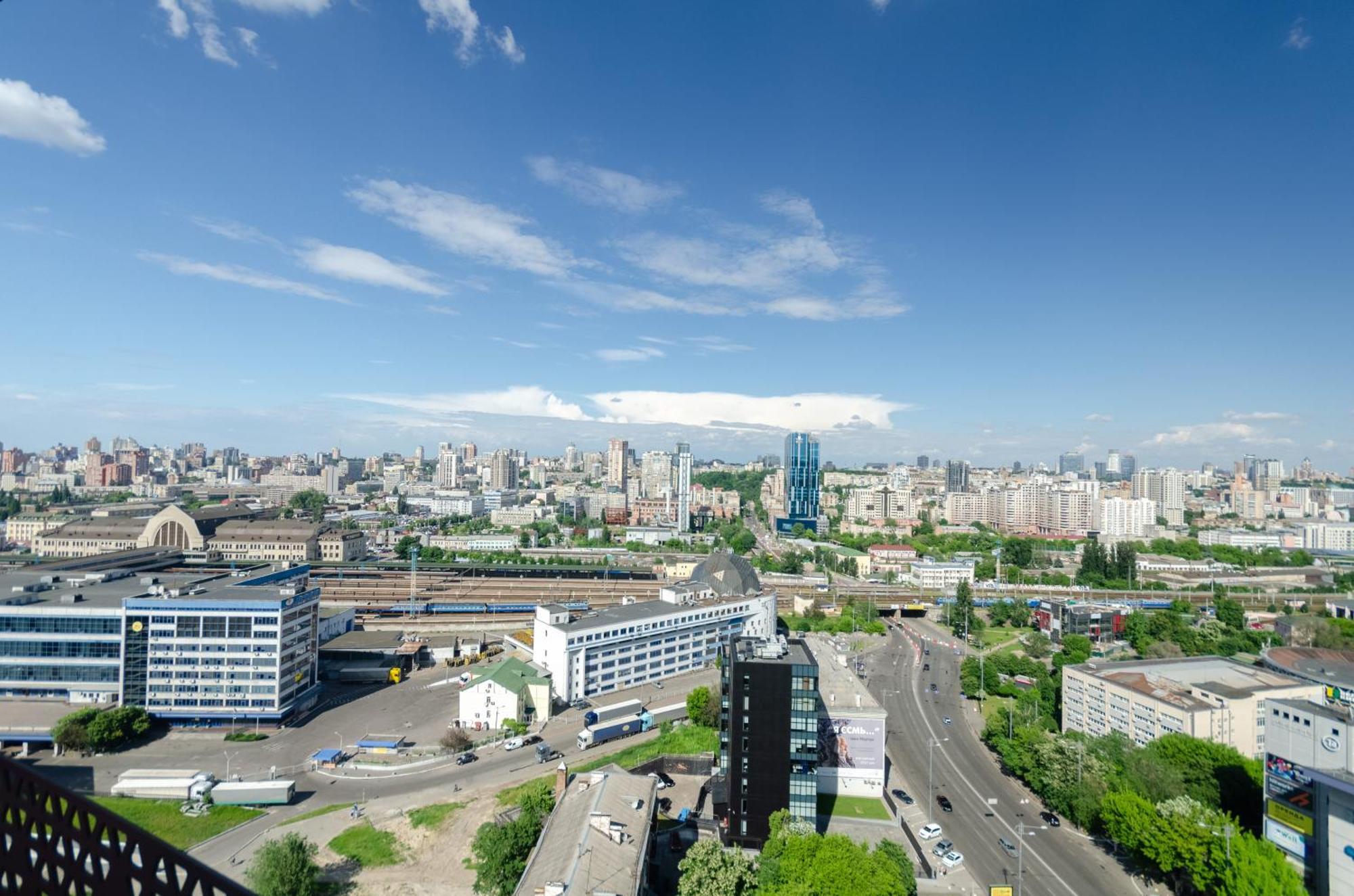 קייב Petrovdom 234-241-86-96 In City View Apartments At Rc Kvartet,Near Central Railway Station מראה חיצוני תמונה