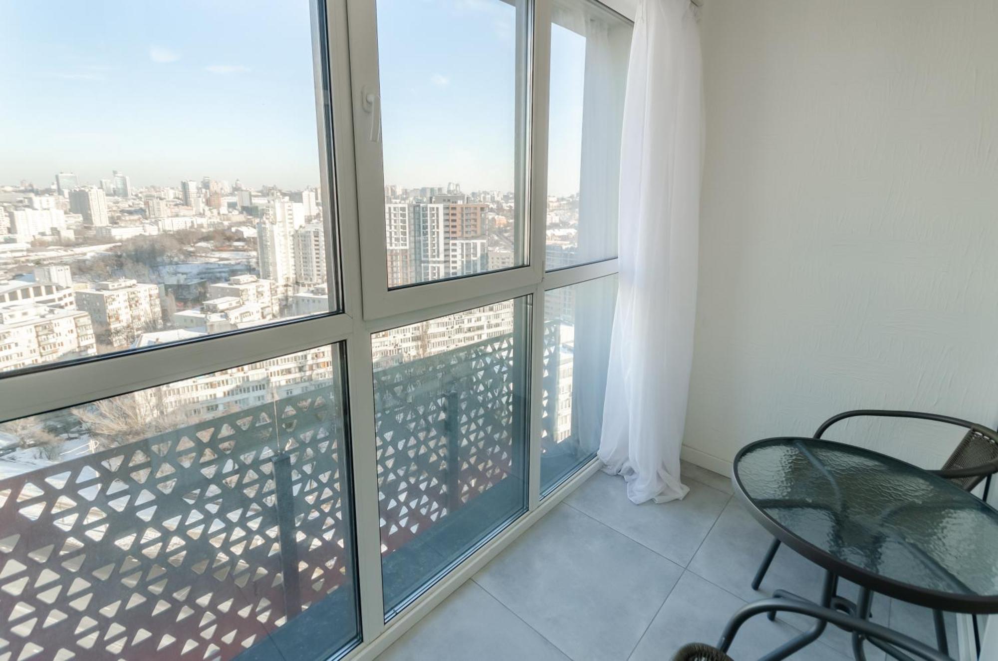 קייב Petrovdom 234-241-86-96 In City View Apartments At Rc Kvartet,Near Central Railway Station מראה חיצוני תמונה